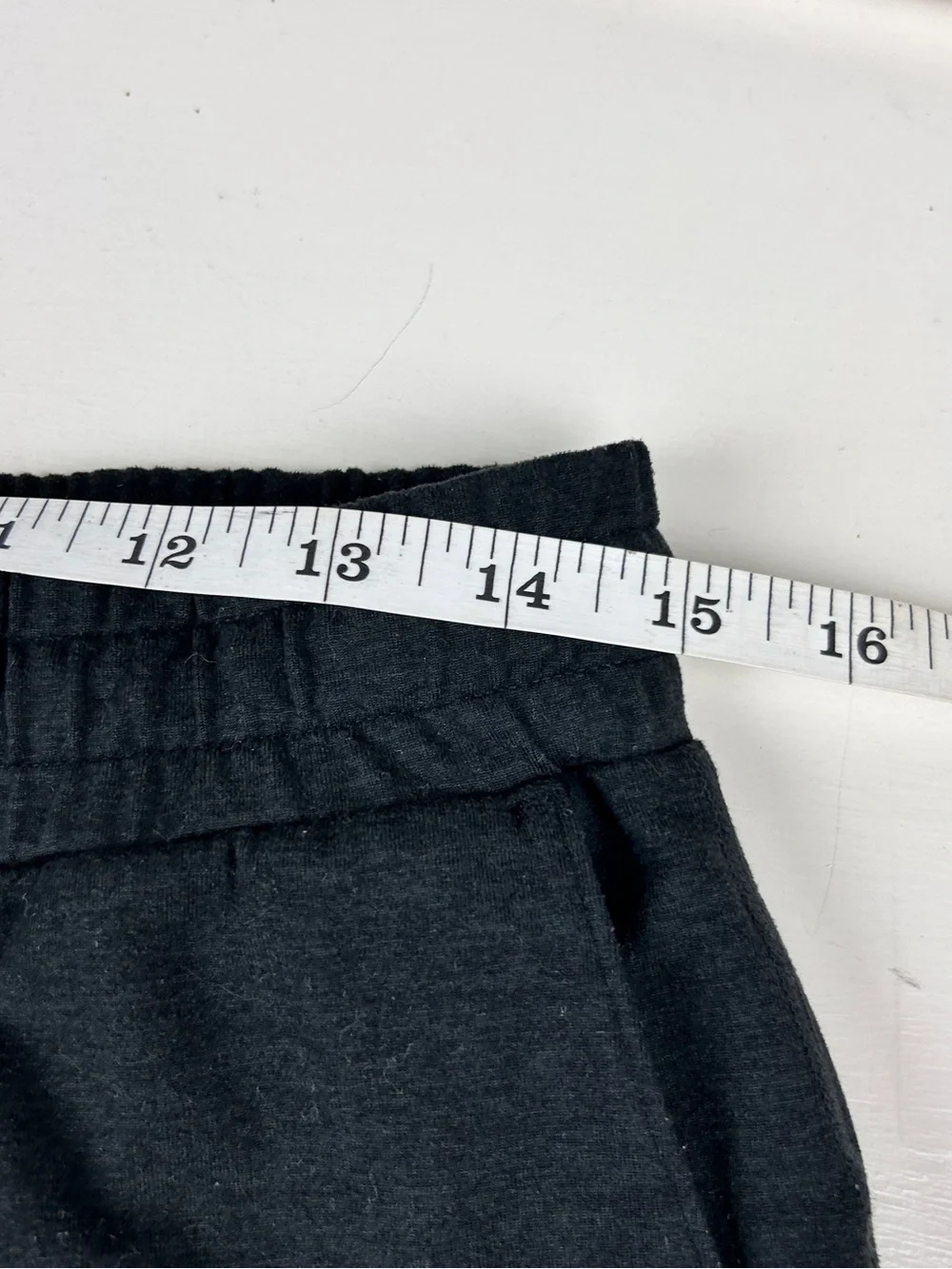 Vuori Performance Jogger Women’s Medium Black DreamKnit Pants VW303